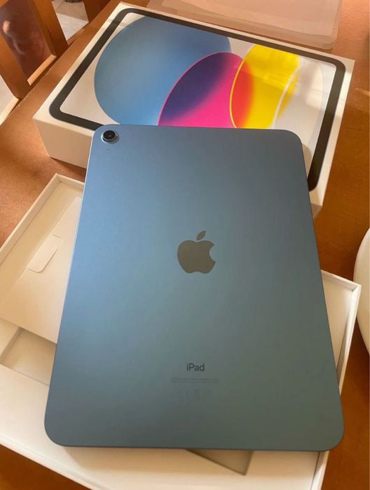 Продам срочно Ipad 10th gen 64 gb blue