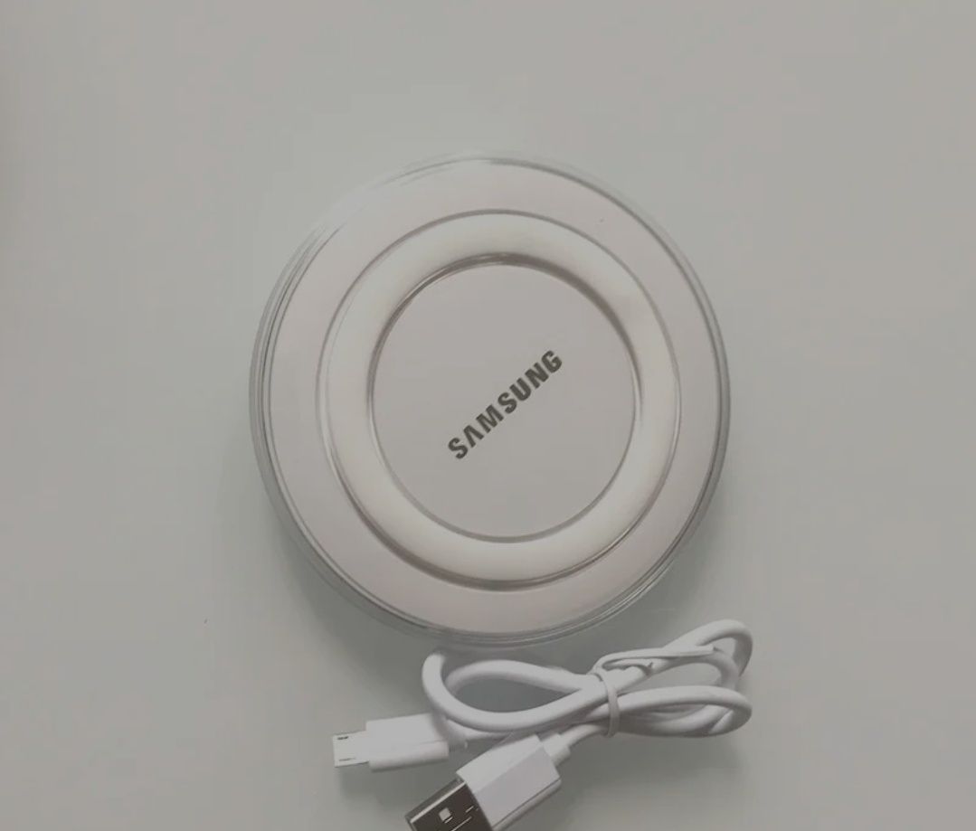 Vând încărcător wireless Samsung