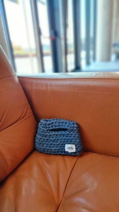 Cea mai drăguță geantă croșetată micuță