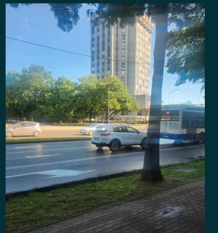 Продава се Етаж от къща в Варна, Аспарухово - 150 кв.м за 4000 €/кв.м - Снимка #2