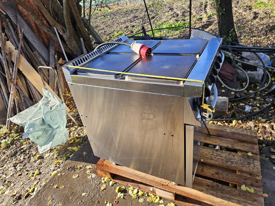 Фурна Печка на ток професионалена трифазна  18kw.