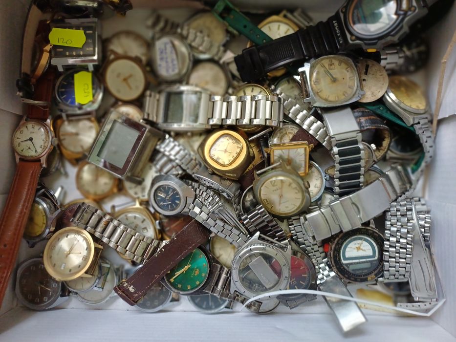 Ceasuri mana dama, barbati mecanice