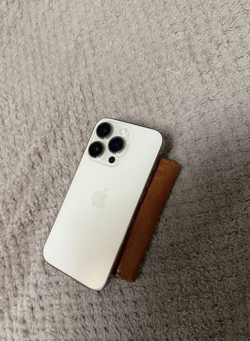Iphone 14 pro, gold, 86%