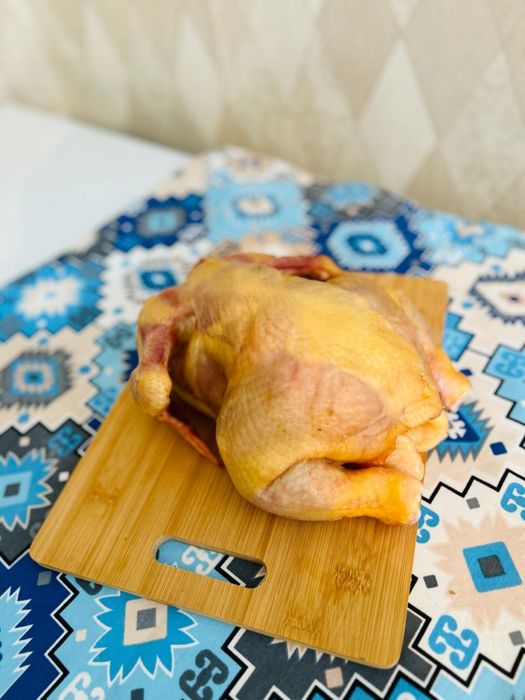 Свежие тушки бройлера — Халяль, натуральный корм