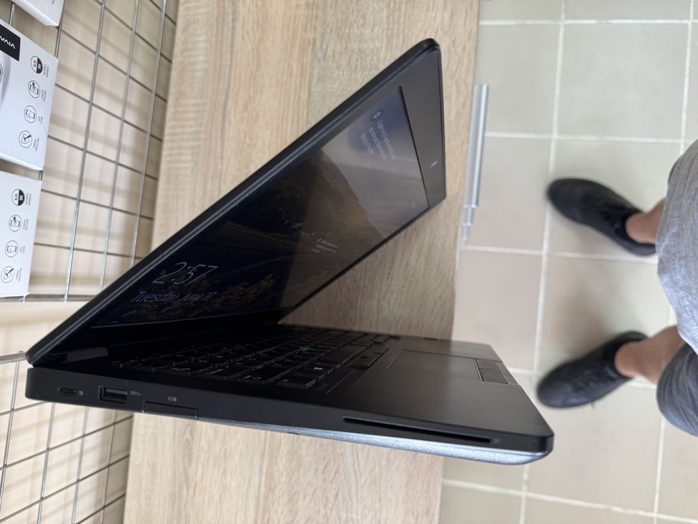 Лаптоп Dell Latitude 5480 - i5, 14 инча, отличен