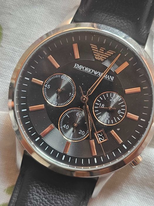 Часовник Emporio Armani