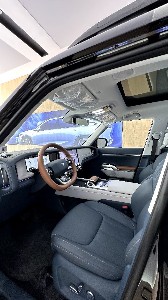 Чанган деепалChangan Deepal G 318