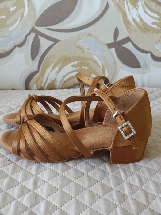 Туфли для танцев детские