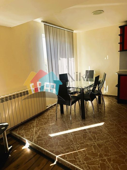 Къща в Варна, област-с.Константиново площ 172 цена 190000