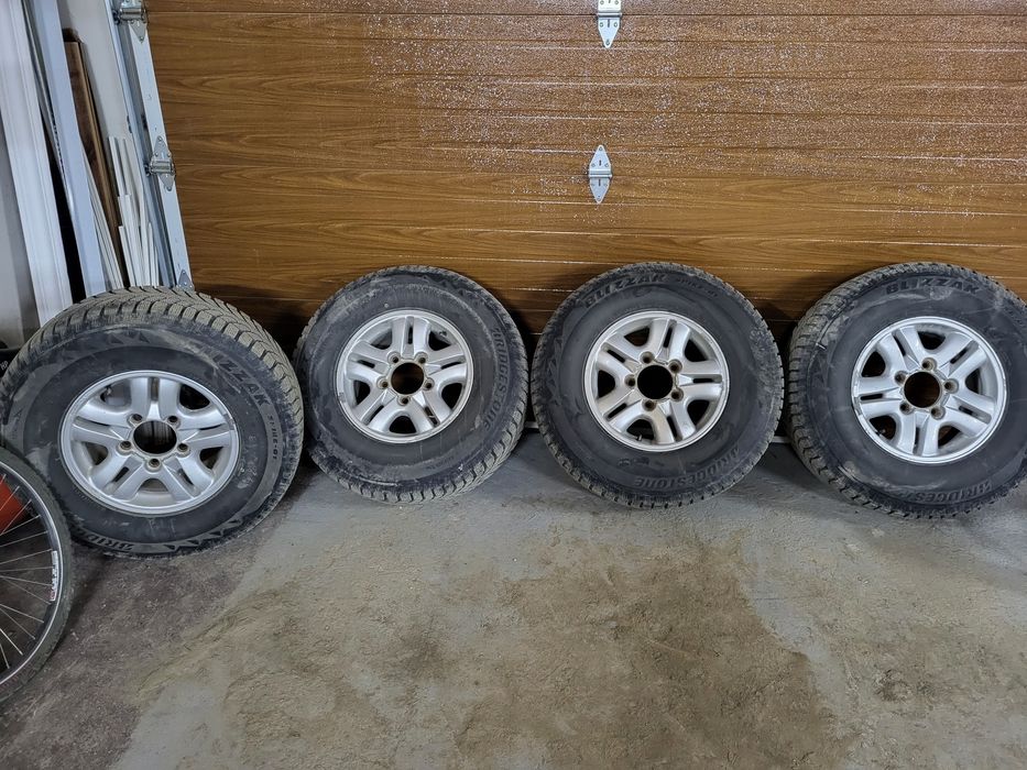 275 70 r16, колеса зимние лх470, крузак 100
