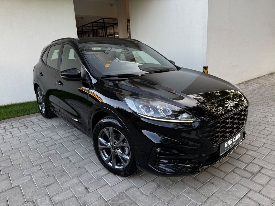 Ford Kuga Garantie 12/36 luni ST Line Camera Virtual Cockpit Easy entry Automat