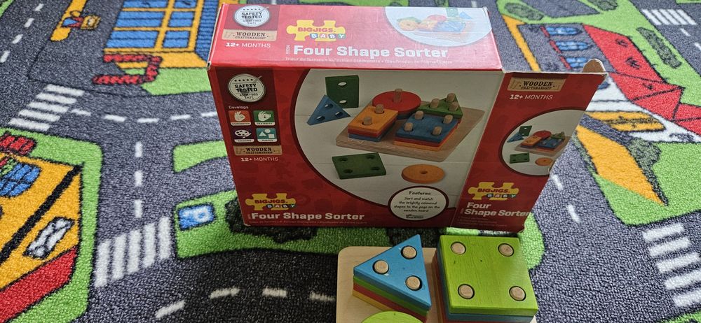 Joc sortare din lemn