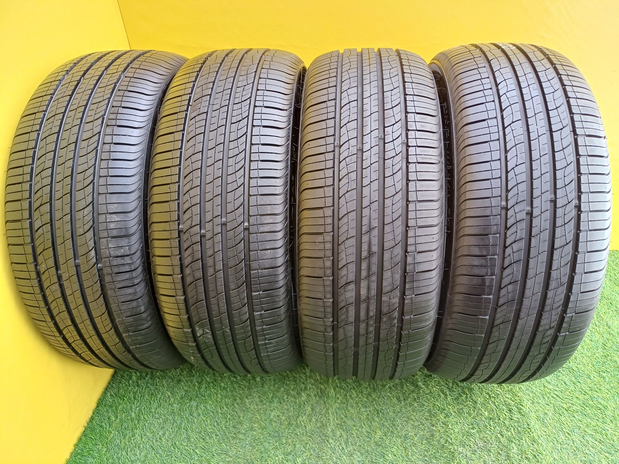 Шины 255/45 R20 Giti комплект.