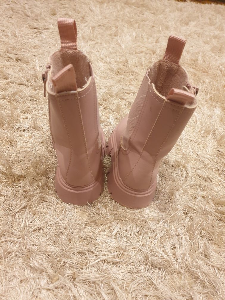 Ghetute H&M roz m27