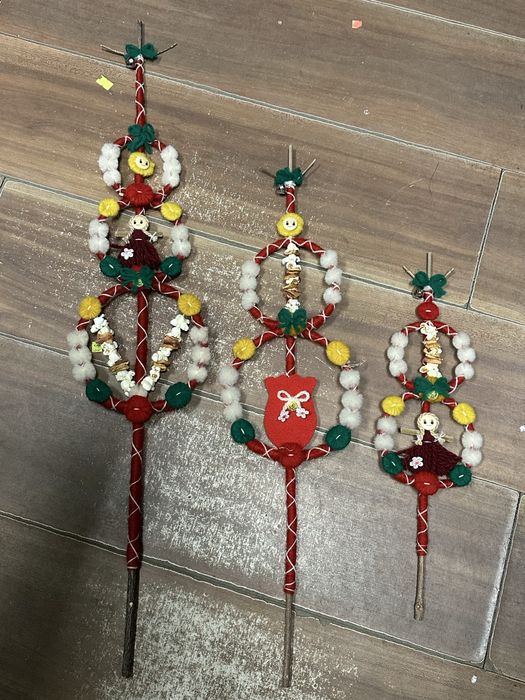 Сурвакници от естествен дрян