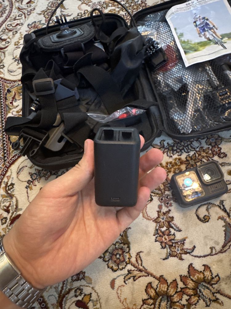 GoPro Hero 13 black + zaryadnik 2tali + full konpletk aksesuarlar