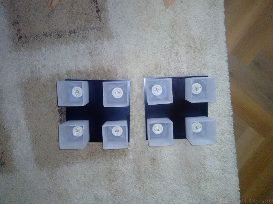 продам 2 люстры.