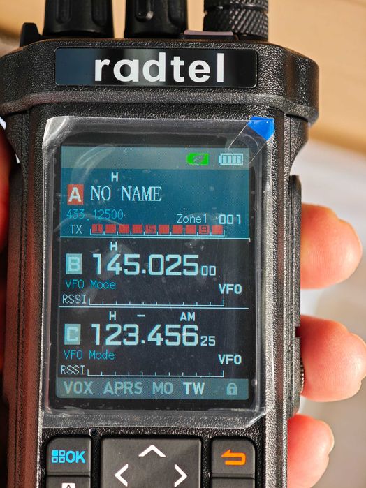 Радиостанции Radtel RT-950 PRO и Baofeng UV 21 Pro