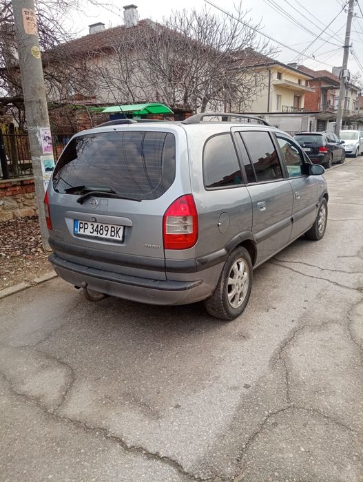 Опел Зафира дизел 2000кубика 101коня 2003година