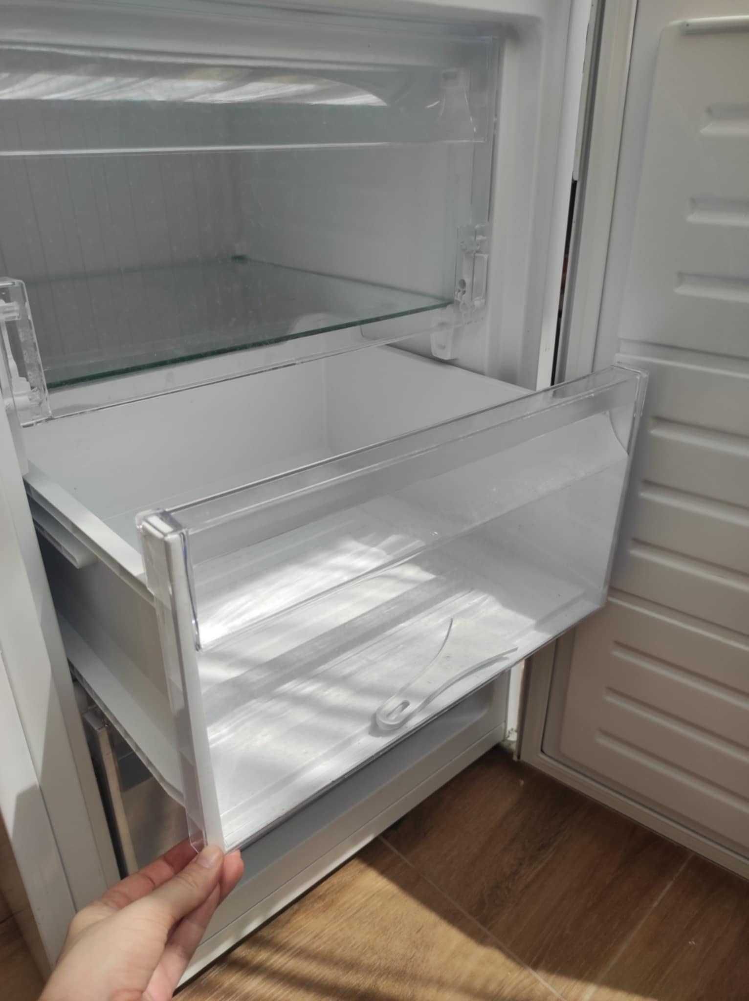 Фризер Star-Light 103 л, 3 чекмеджета
