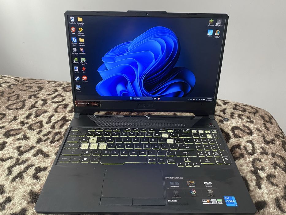 Leptop gaming Asus Tuf f15 506hbc