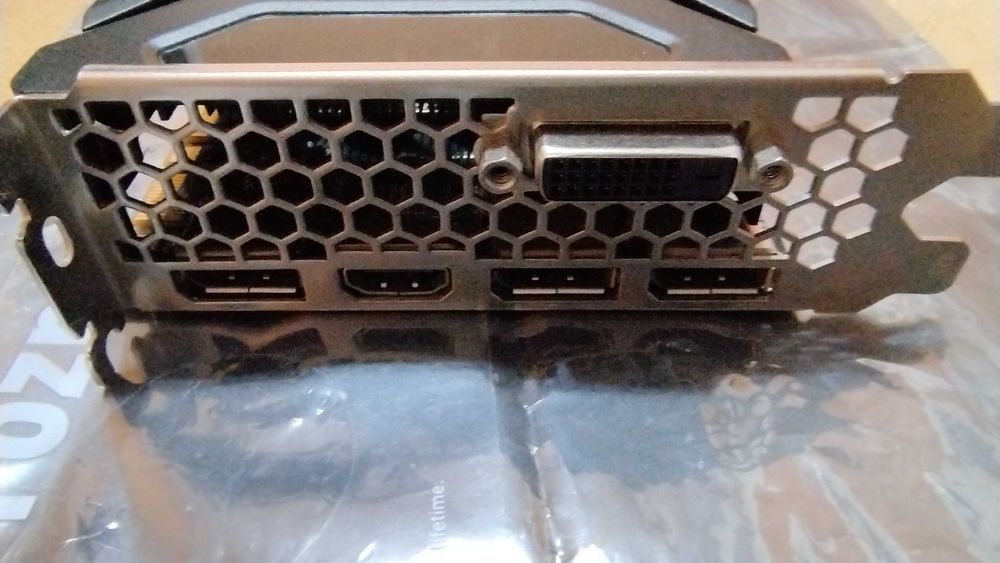 Placa video GTX1070 DUAL 8GB GDDR5 256BIT DVI3-DP HDMI