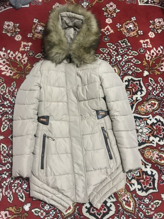 Продам пуховик