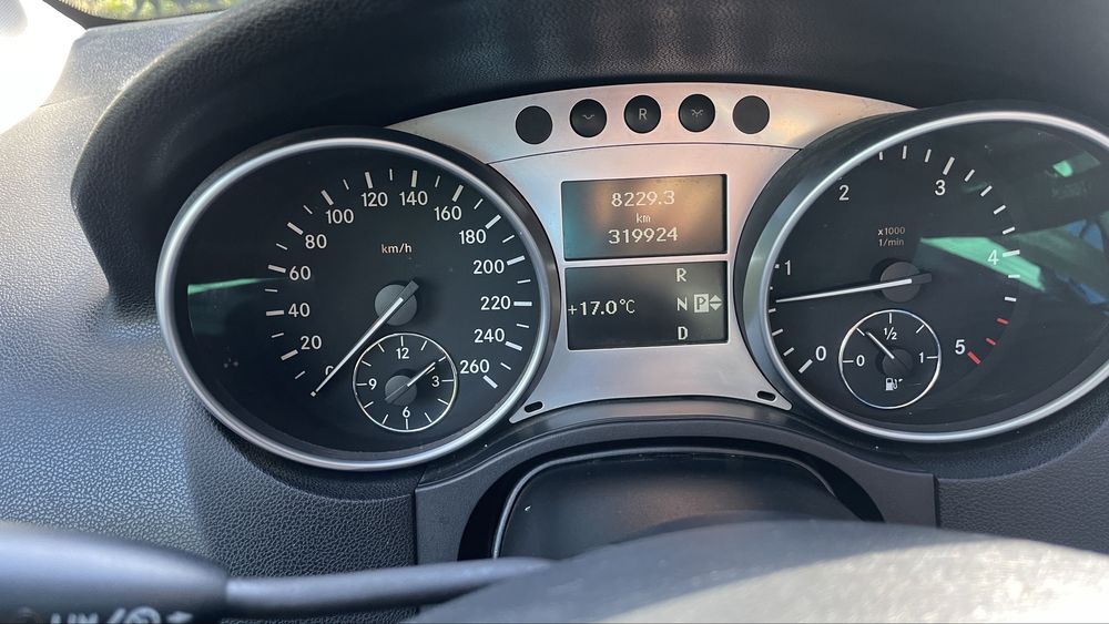 Mercedes 320 4matic