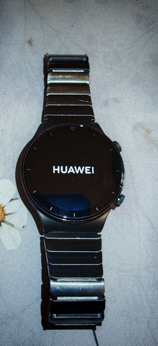 Часовник Huawei GT2 Pro