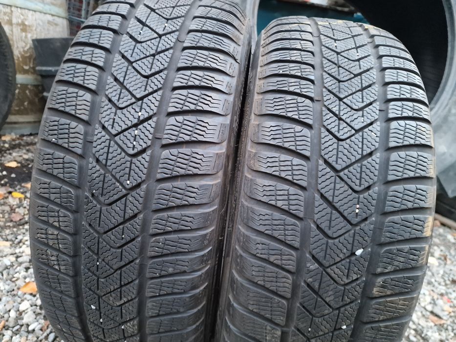 Anvelope 225/45R19 marca Pirelli, DOT 2020,7 mm