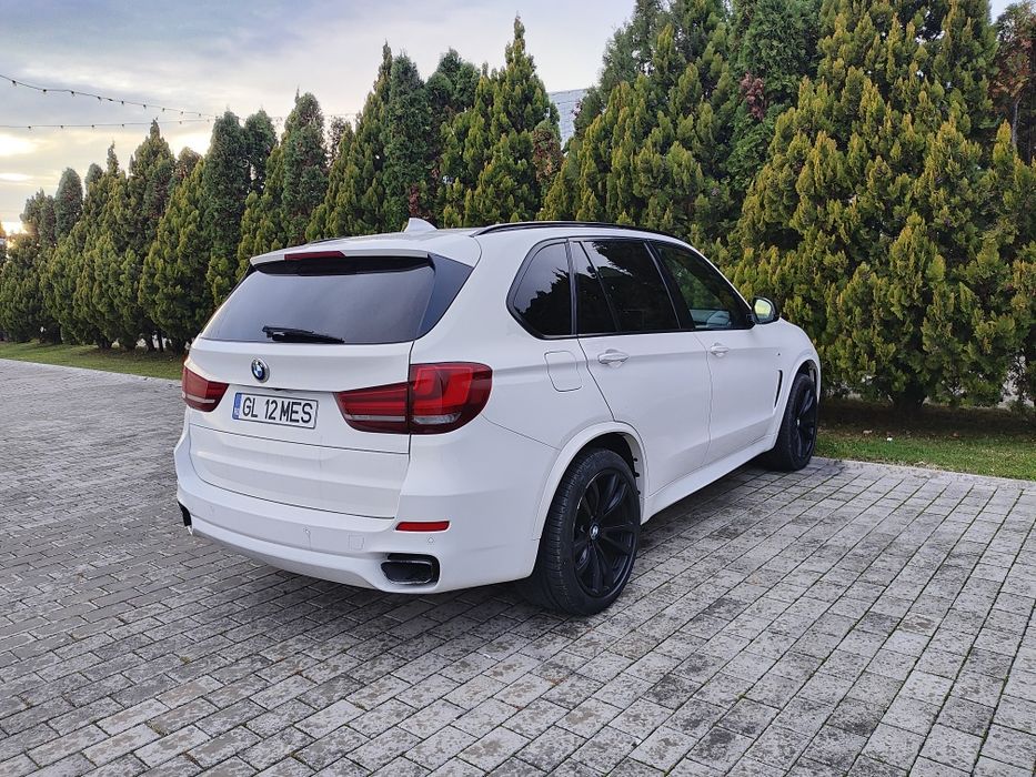 BMW X5/2014/3.0d/X drive/258cp