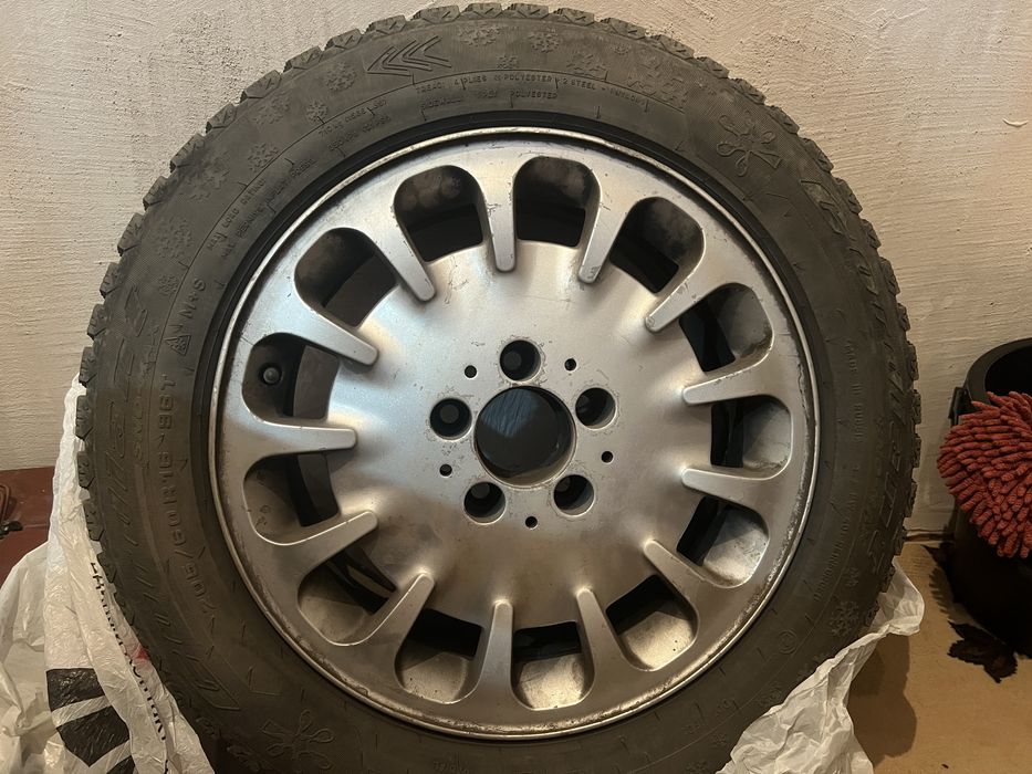 Продам колесо в сборе R16, Мерседес