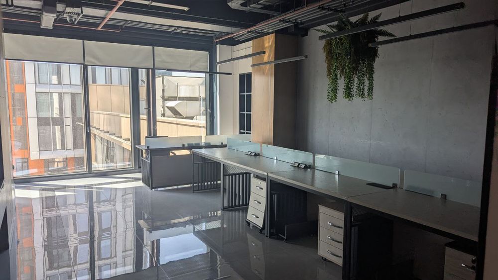 Офис аренда Nestone, 8 etaj 84 kv evroremont s mebel i texnika