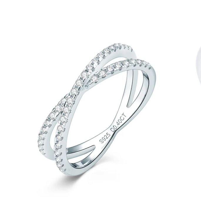 Inel X Cross cu moissanite 0,4 CT