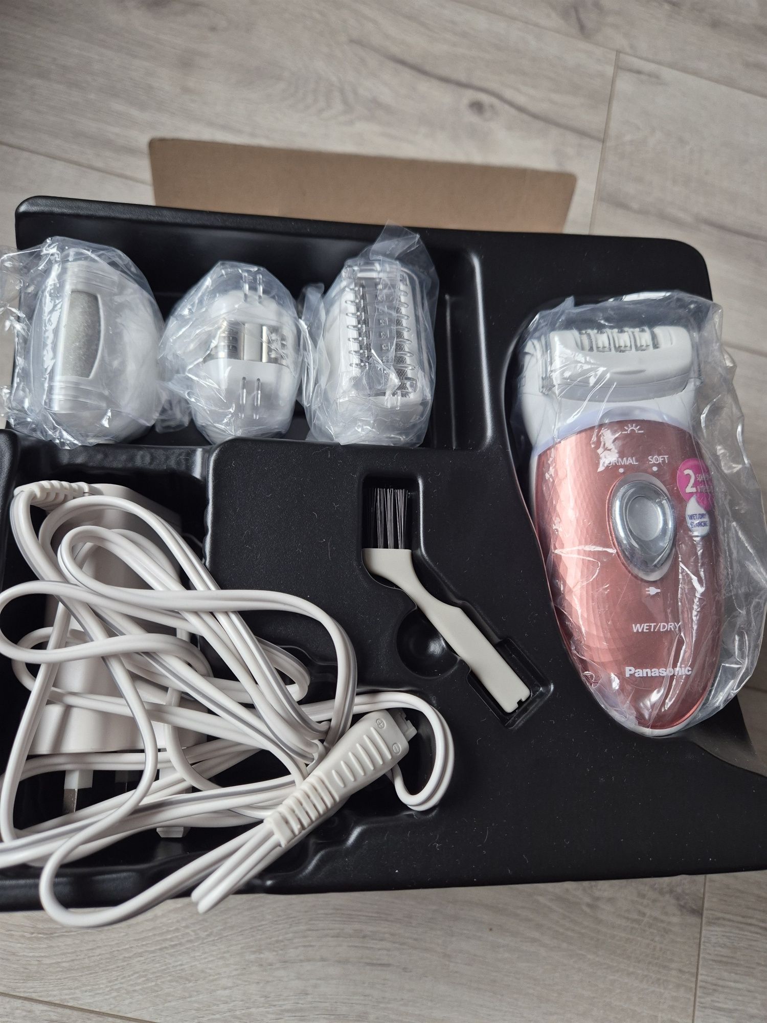 Epilator Panasonic 6in1, nou