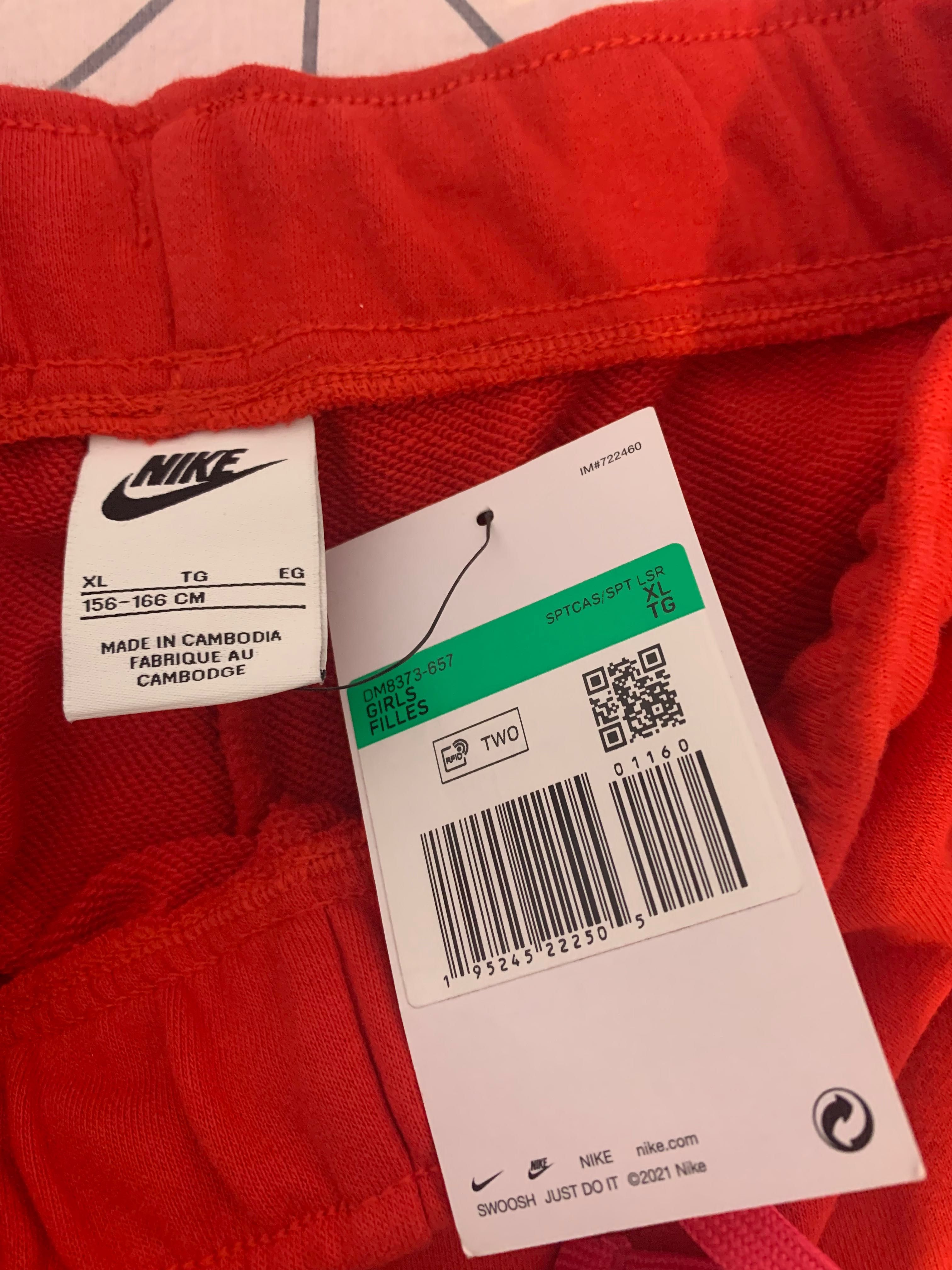 Pantaloni Nike Air