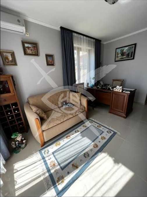 Продава се Къща в с. Кошарица, Област Бургас - 205 кв.м за 958 €/кв.м - Снимка #4