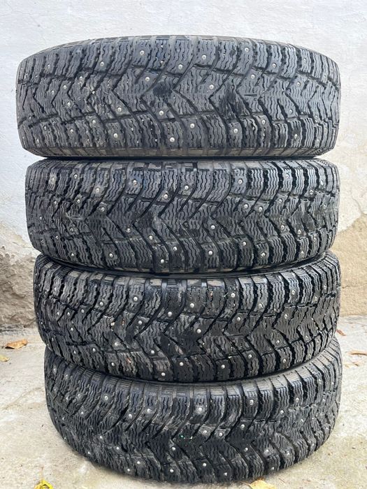 Продам шины зимние