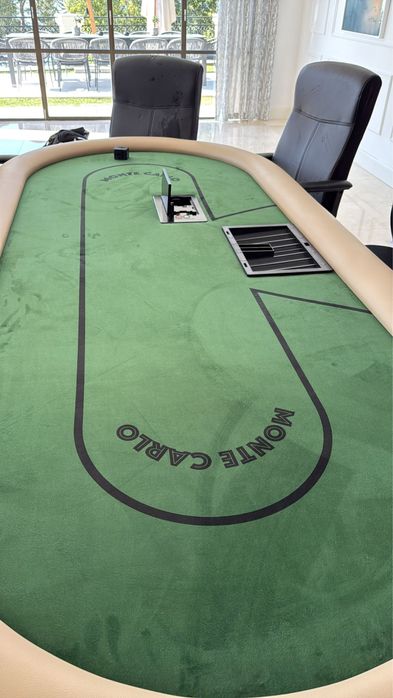 Masa Poker Monte Carlo + Jetoane Poker Ceramice Monte Carlo stoc