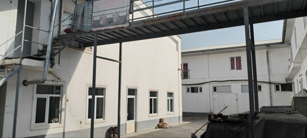 Продается нежилое здание 25 соток