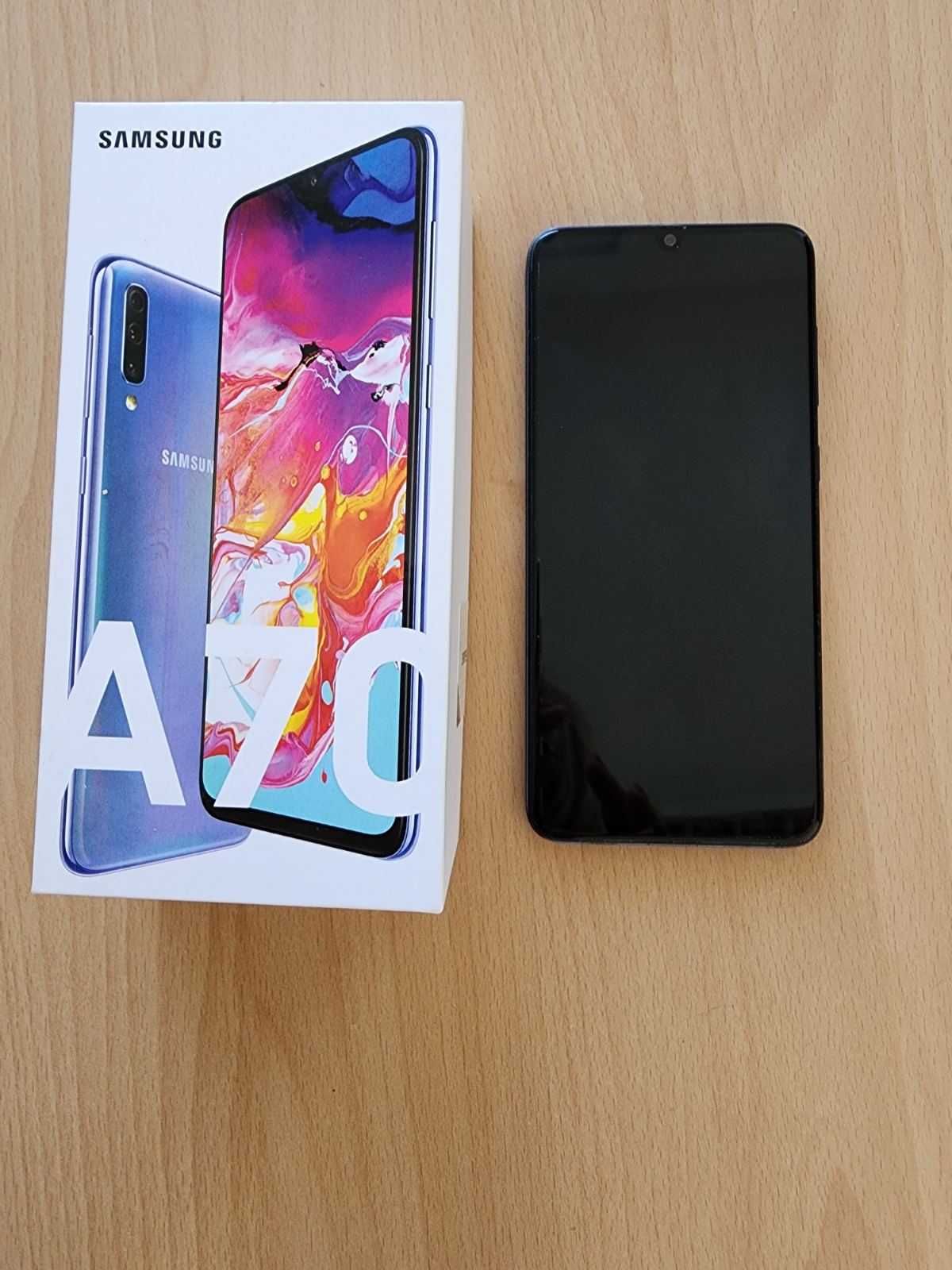 Смартфон Samsung Galaxy A70,Dual SIM,128GB,6GB RAM,4G/като нов/-300 лв