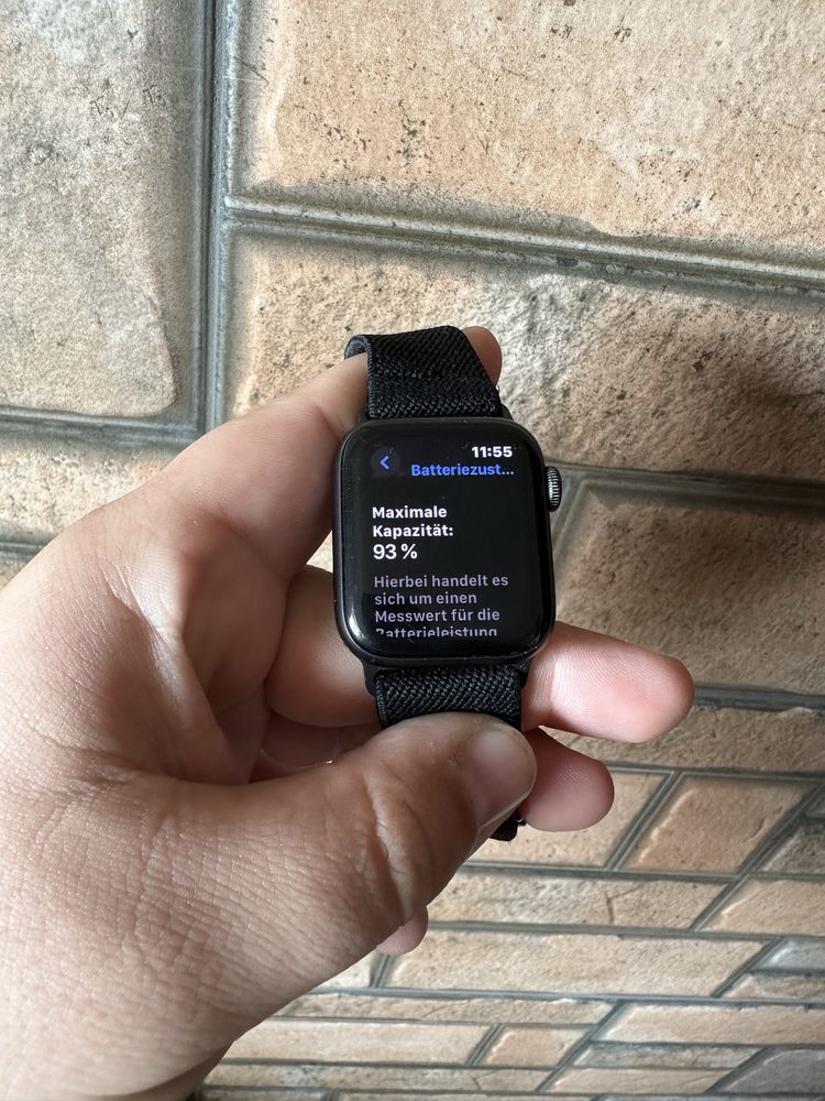 Смарт часовник Appel Se 2