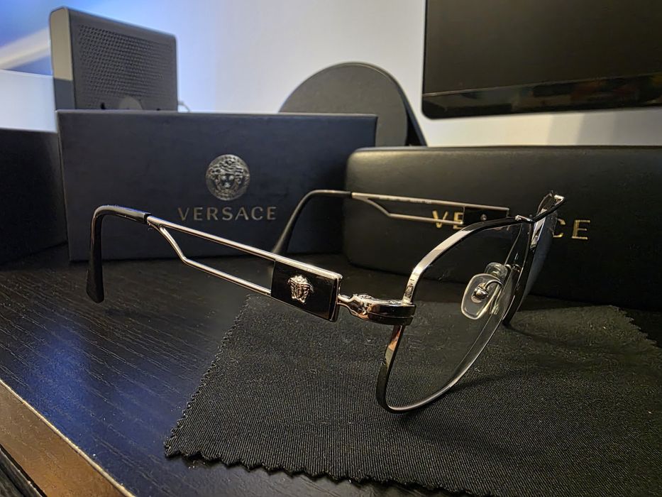 Rame Versace VE1287 1001
VE1287
1001