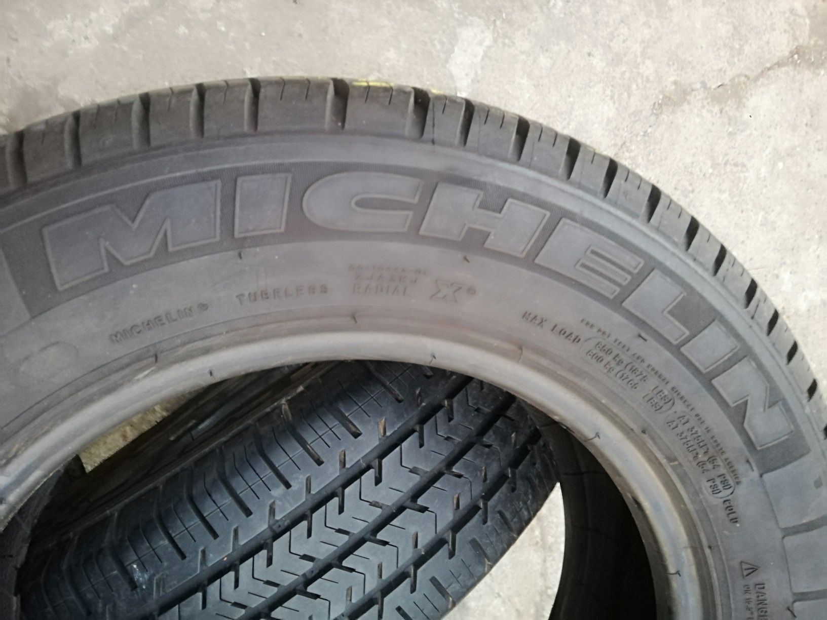 2 anvelope de vara Michelin 205 65 15 c