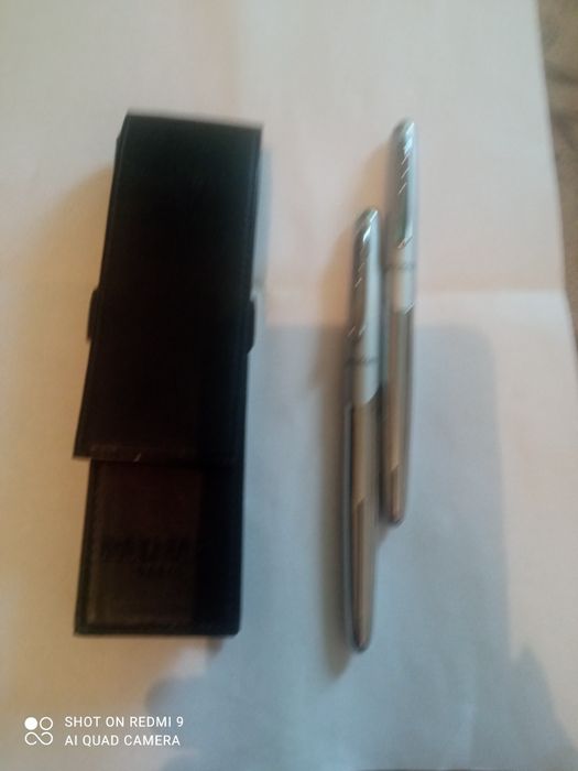 Новый фирменный набор авторучек