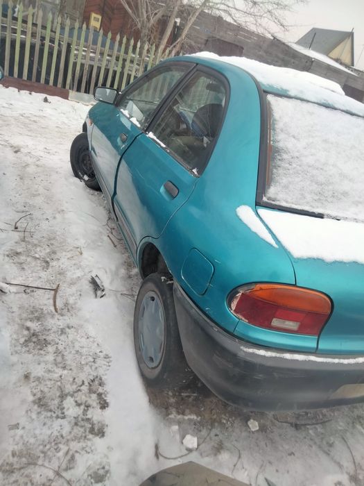 Мазда 121 в полный разбор авто запускается