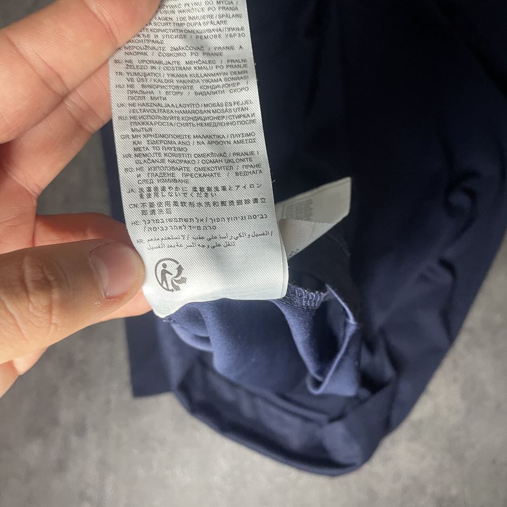 Tricou  fotbal original Insulele Feroe – Macron 2022, bleumarin  M
