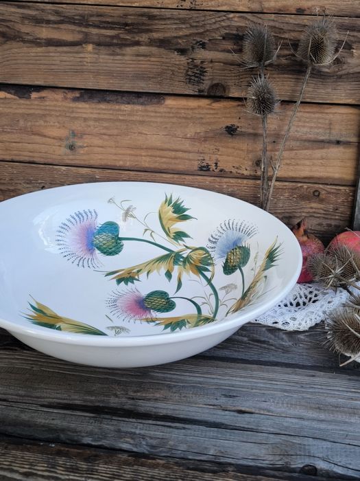 Голяма порцеланова купа