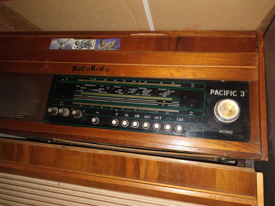 Radio pikup,250 lei.