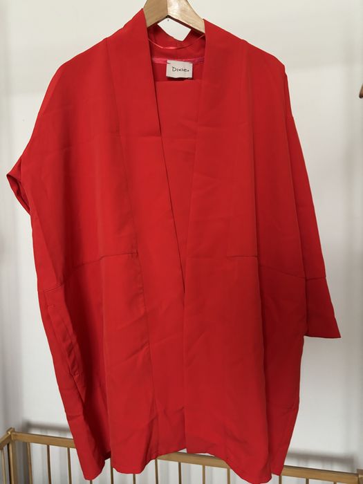 Женскию брючный костюм, Италия